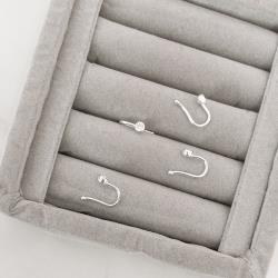 Piercing fake zircônia embutida