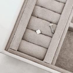 Piercing haste trevo detalhe bolinhas 6mm