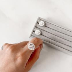 Anel mandala cravejada