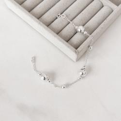 Pulseira entremeio bolas 4, 5 e 9mm corrente cadeado