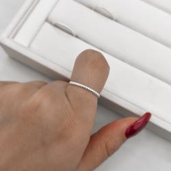 Anel detalhe riscado