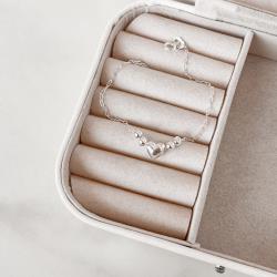 Pulseira entremeio coração 8mm com bolas corrente cartier