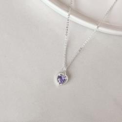 Colar pingente zircônia coração lilás 6mm corrente cadeadinho 40cm