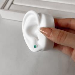 Brinco zircônia quadrada acqua 4mm