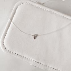 Colar nylon triângulo 40cm