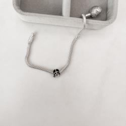 Berloque separador Darth Vader resina