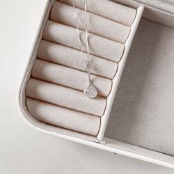 Colar pingente raquete e bola de tênis 20mm 45cm