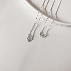 Escapulário mão e olho cravejados v15 60cm