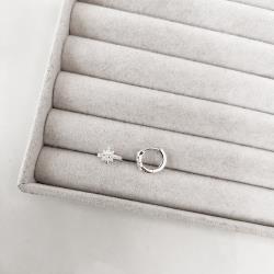 Argola click estrela 8 pontas cravejada 11mm