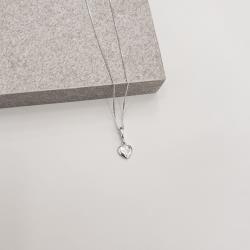 Colar pingente coração desenho Cristo 9mm 45cm