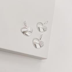 Pingente coração riscado 16mm