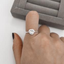 Anel zircônia coração com cravejado