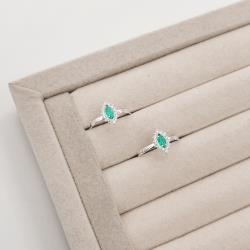 Anel zircônia navete acqua com cravejado