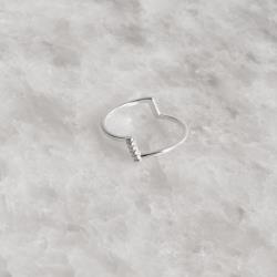 Anel curva com cravejado