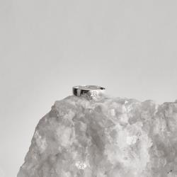 Anel largo zircônia coração com cravejado