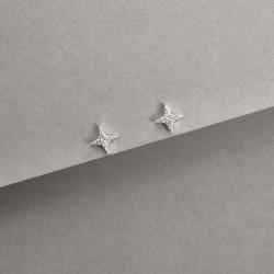 Brinco estrela 4 pontas cravejada 9mm