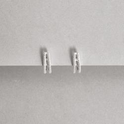 Argola oval 2 fios cravejados 18mm tarraxa