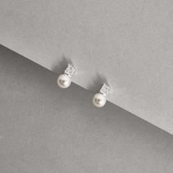 Brinco zircônia quadrada e pérola 13mm