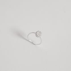 Anel zircônia oval com cravejado