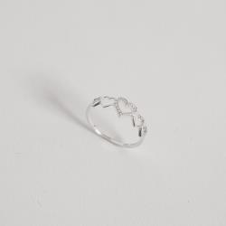 Anel corações vazados com cravejado