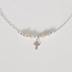 Pulseira entremeio bolas e pérolas com pingente cruz 8mm 19cm