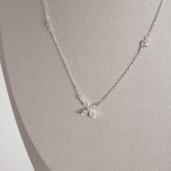 Colar entremeios zircônias e flor 9mm corrente cadeado 40+5cm