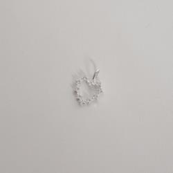 Pingente coração vazado com zircônias 15mm