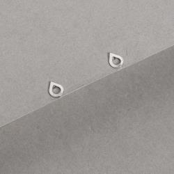 Brinco gota vazada 6mm