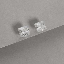 Brinco zircônia quadrada cristal 9mm