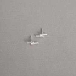 Brinco 2 palitos liso e cravejado 14mm