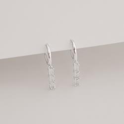 Argola click 12mm pingente zircônias retangulares