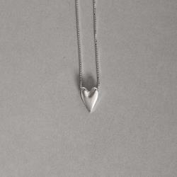 Colar coração alongado 10mm 45cm