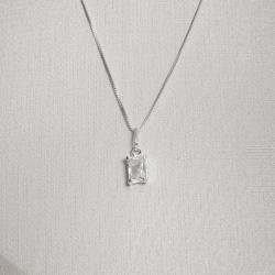 Colar pingente zircônia retangular cristal 7x5mm 45cm