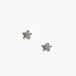 Brinco flor com cravejado 7mm